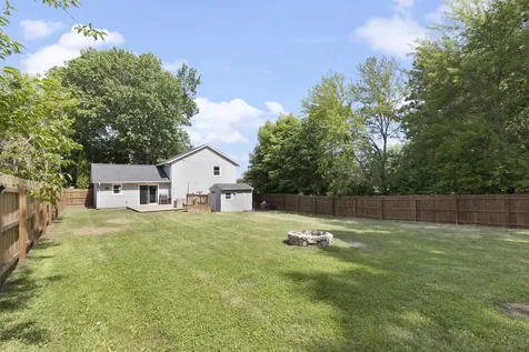 3020 Bavarian Lane Rockford IL 61109