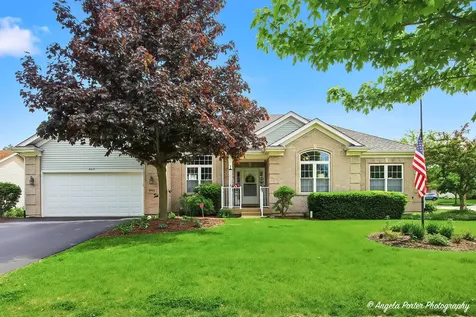 4641 4TH Street Winthrop Harbor IL 60096