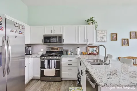 4641 4TH Street Winthrop Harbor IL 60096