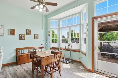 4641 4TH Street Winthrop Harbor IL 60096