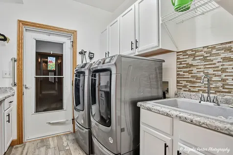 4641 4TH Street Winthrop Harbor IL 60096