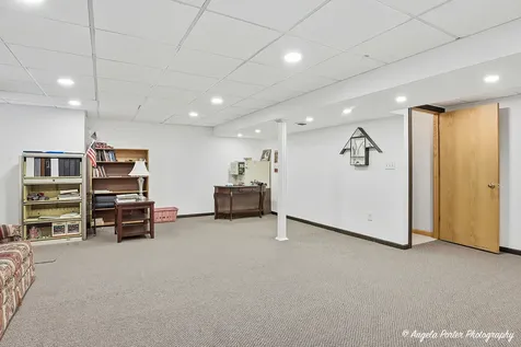 4641 4TH Street Winthrop Harbor IL 60096