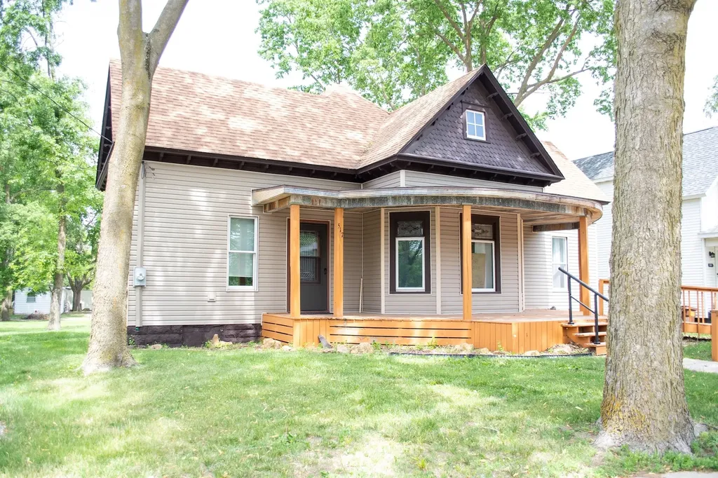 517 Main Street Erie IL 61250