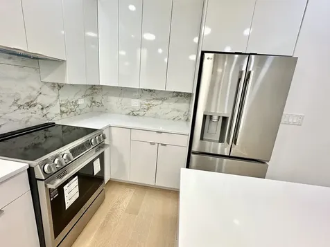 5937 North Fairfield Avenue Chicago IL 60659