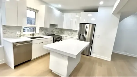 5937 North Fairfield Avenue Chicago IL 60659