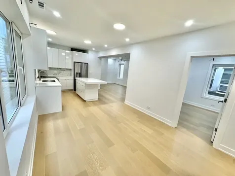 5937 North Fairfield Avenue Chicago IL 60659