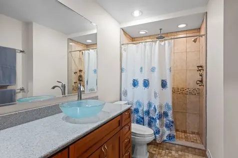 23W212 Blackcherry Lane Glen Ellyn IL 60137
