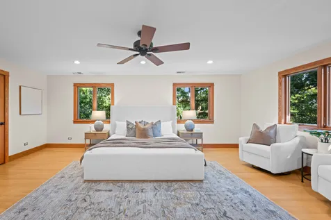 23W212 Blackcherry Lane Glen Ellyn IL 60137