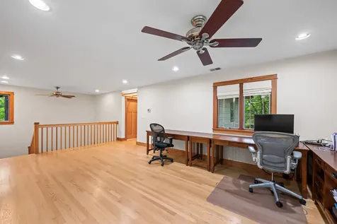 23W212 Blackcherry Lane Glen Ellyn IL 60137