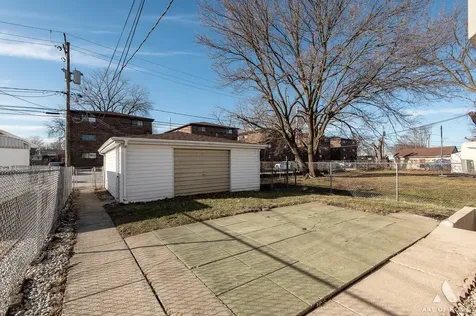 14024 South Saginaw Avenue Burnham IL 60633