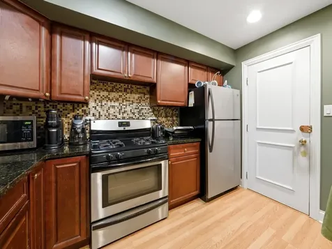 333 South East Avenue Oak Park IL 60302