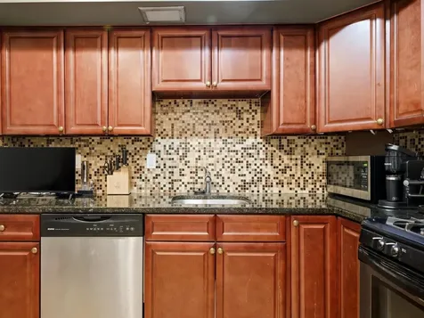 333 South East Avenue Oak Park IL 60302