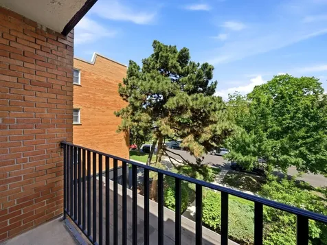 333 South East Avenue Oak Park IL 60302