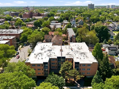 333 South East Avenue Oak Park IL 60302