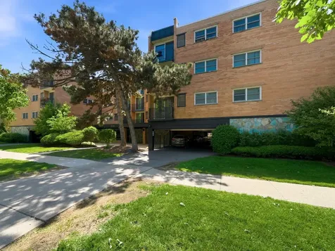 333 South East Avenue Oak Park IL 60302