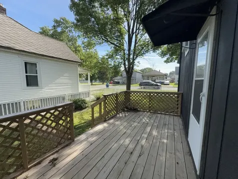 309 North Market Street Hoopeston IL 60942
