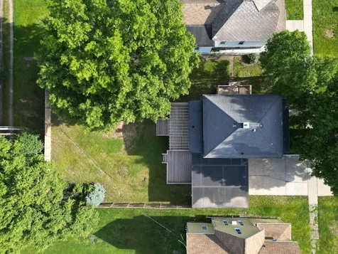 309 North Market Street Hoopeston IL 60942