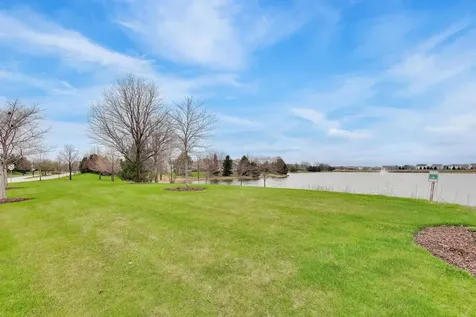 1276 Shamrock Lane Pingree Grove IL 60140