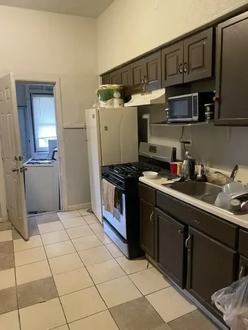154 East 22nd Street Chicago Heights IL 60411