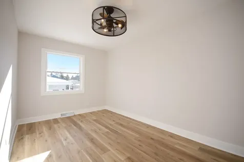 1005 West 103rd Street Chicago IL 60643