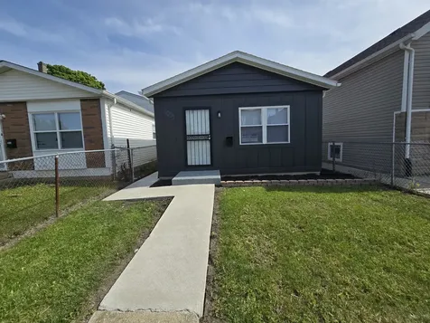 1005 West 103rd Street Chicago IL 60643