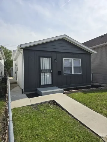 1005 West 103rd Street Chicago IL 60643