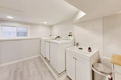 3315 West Hutchinson Street Chicago IL 60618