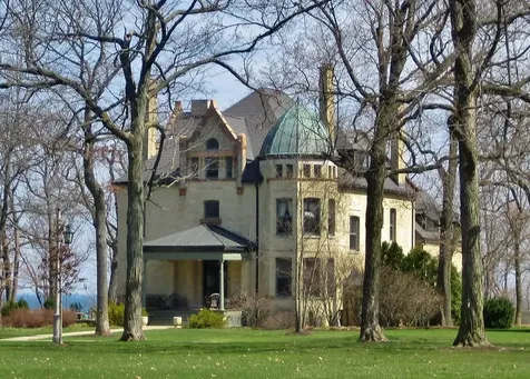 34 Logan Loop Highland Park IL 60035
