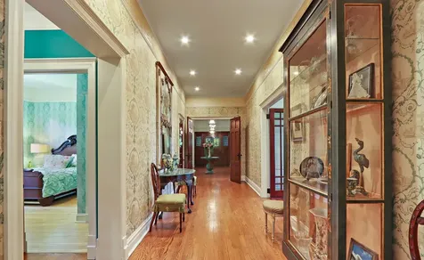 34 Logan Loop Highland Park IL 60035