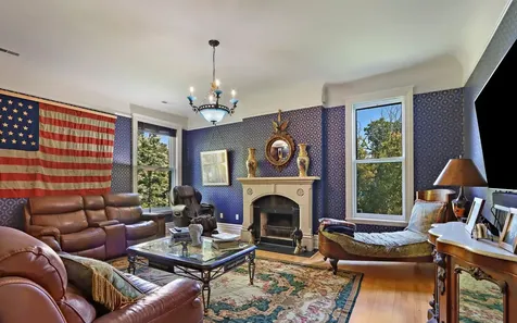 34 Logan Loop Highland Park IL 60035