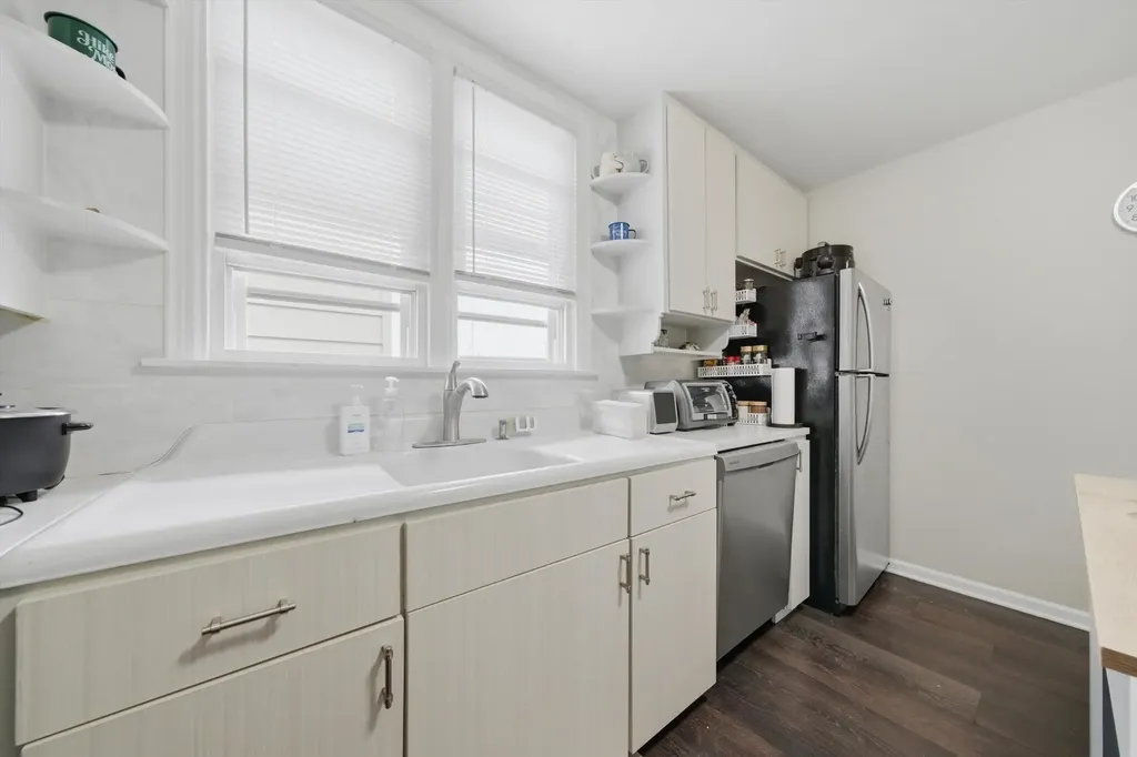 3907 North Nottingham Avenue Chicago IL 60634