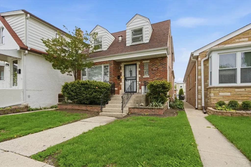 3907 North Nottingham Avenue Chicago IL 60634