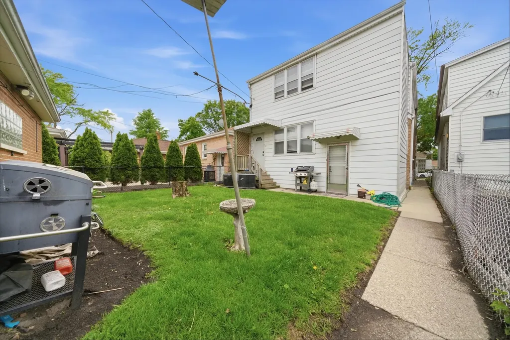 3907 North Nottingham Avenue Chicago IL 60634