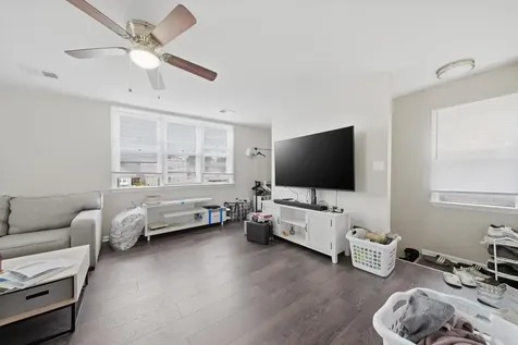 3907 North Nottingham Avenue Chicago IL 60634