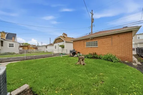 3907 North Nottingham Avenue Chicago IL 60634
