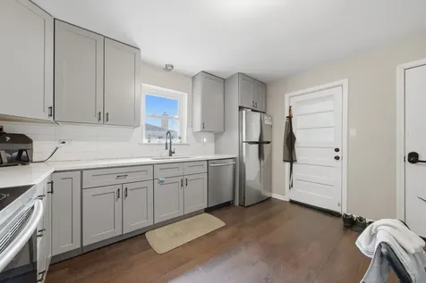 3907 North Nottingham Avenue Chicago IL 60634