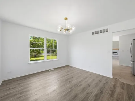 225 Parkside Lane Oswego IL 60543