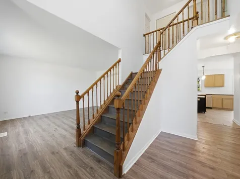 225 Parkside Lane Oswego IL 60543