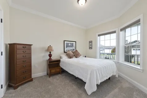 167 Hialeah Lane Grayslake IL 60030
