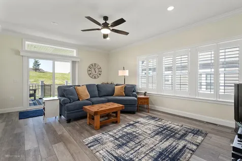 167 Hialeah Lane Grayslake IL 60030