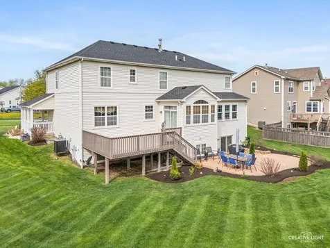 2521 Lyman Loop Yorkville IL 60560