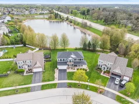 2521 Lyman Loop Yorkville IL 60560