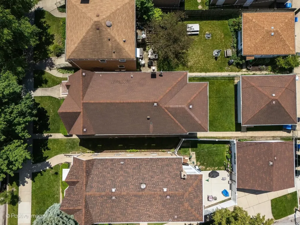 6038 North Austin Avenue Chicago IL 60646