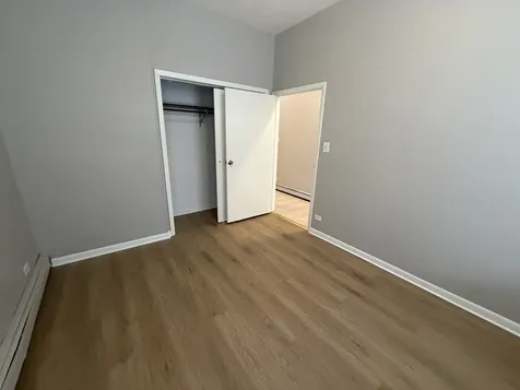 368 East 59th Street Chicago IL 60637