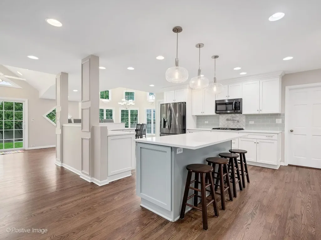 21W768 Mccarron Road Glen Ellyn IL 60137