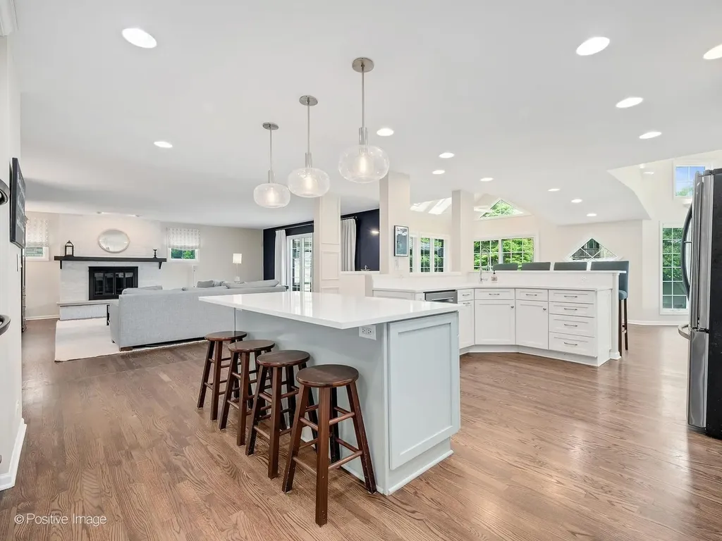 21W768 Mccarron Road Glen Ellyn IL 60137