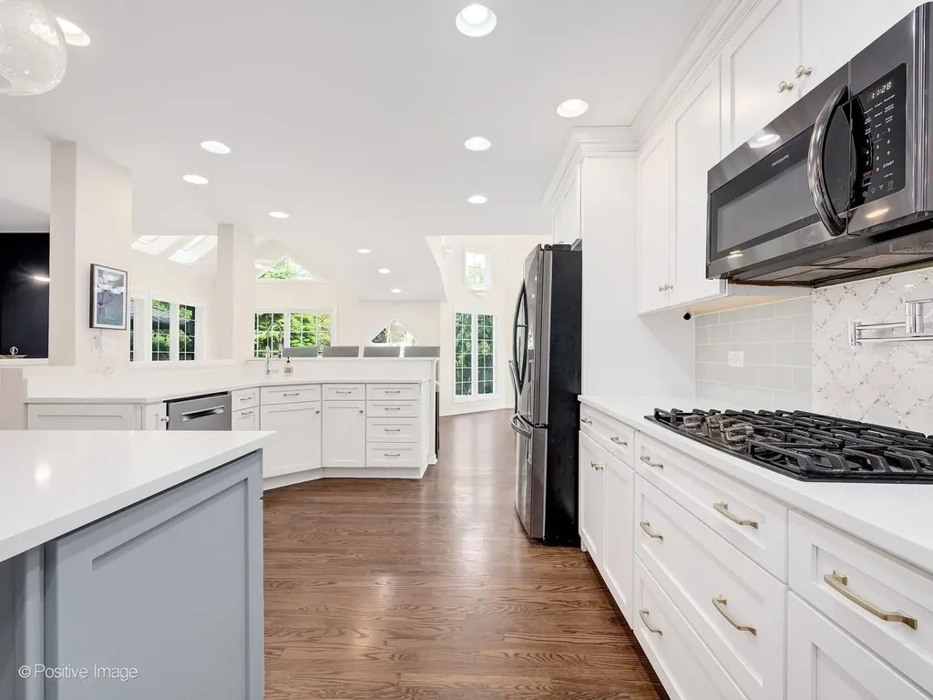 21W768 Mccarron Road Glen Ellyn IL 60137