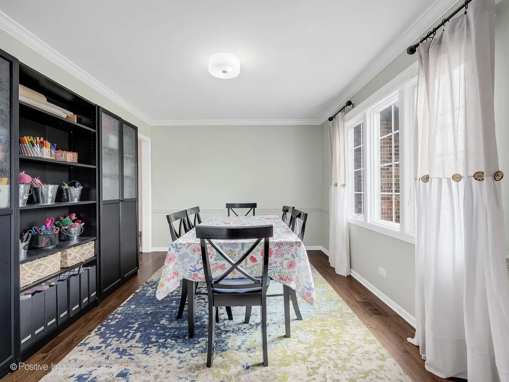21W768 Mccarron Road Glen Ellyn IL 60137