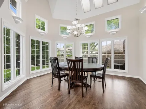 21W768 Mccarron Road Glen Ellyn IL 60137