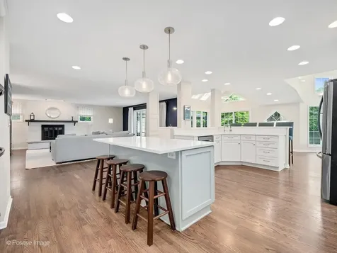 21W768 Mccarron Road Glen Ellyn IL 60137